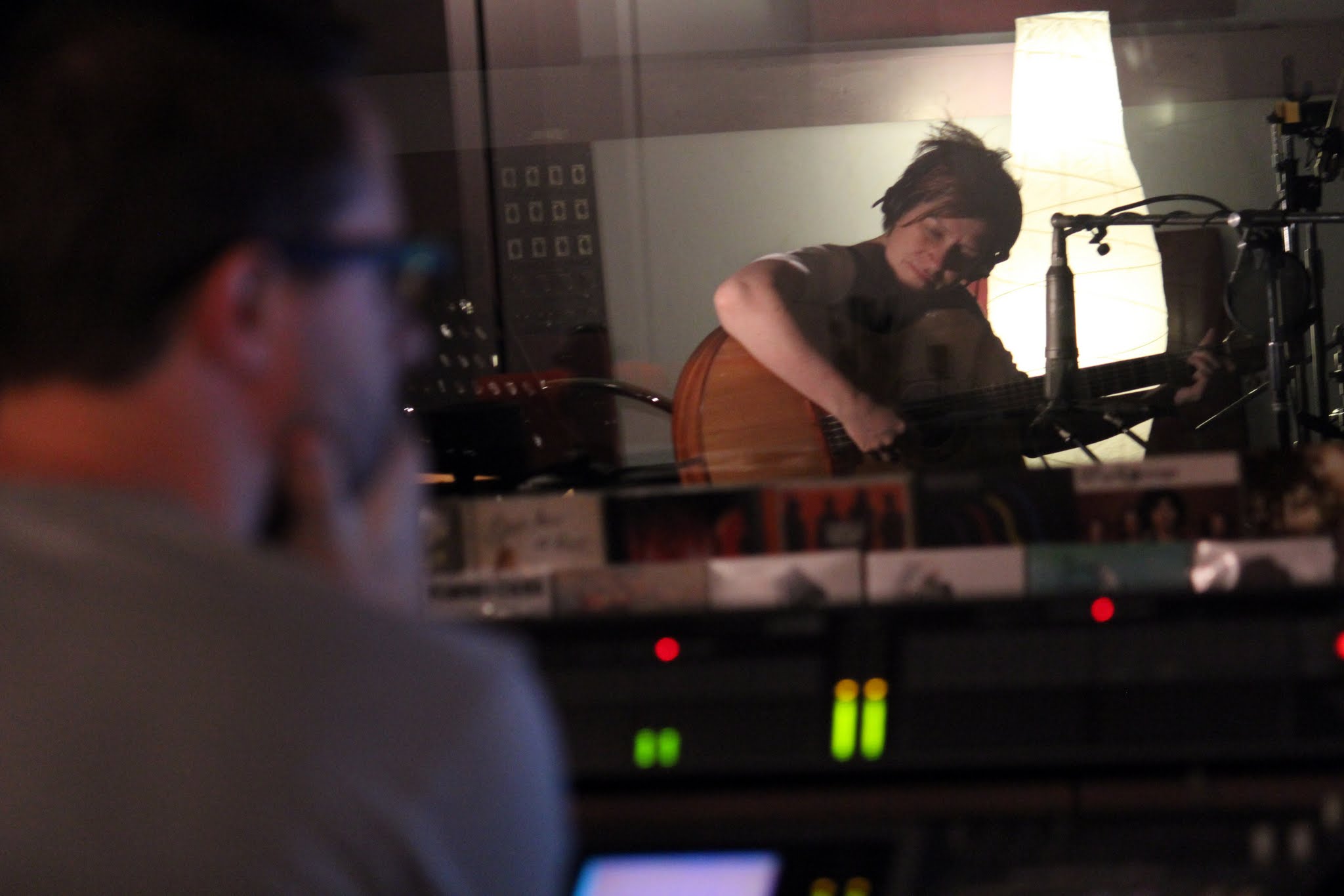 Jenny Biddle live on stage